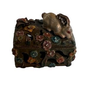 Trinket Box w/Rabbit & Jewel’s